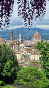 Vue panoramique de la ville de Florence, en Italie, depuis le belvédère.
